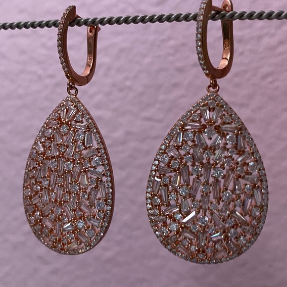 JTV Bella Luce latch, back rose, gold, eternal earrings - Picture 2 of 4